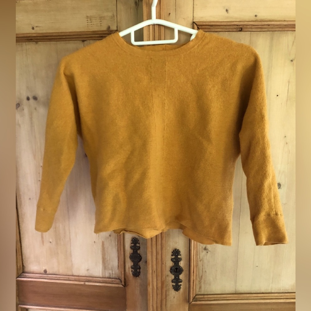 100% merino top